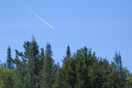 Alien spacecraft plunging toward Earth in broad daylight -- Shutterstock exclusive!