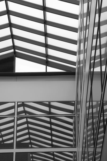 Skylight and reflecting walls in atrium on college campus