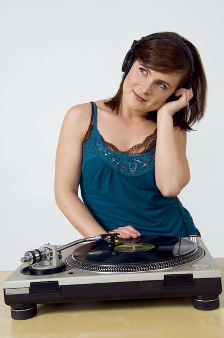 Female DJ Mixing