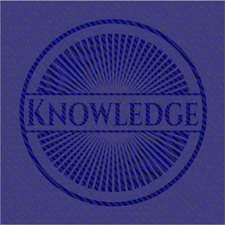 Knowledge badge with jean texture