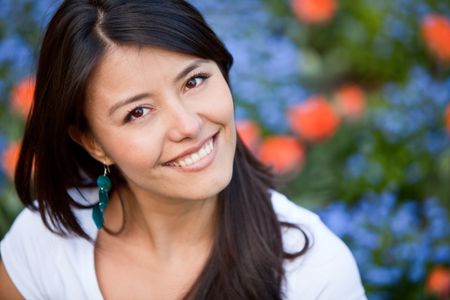 casual woman portrait smiling outdoors