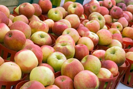 Apples at farmers' market