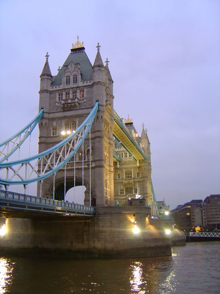 Illuminated view of Tower Bridge